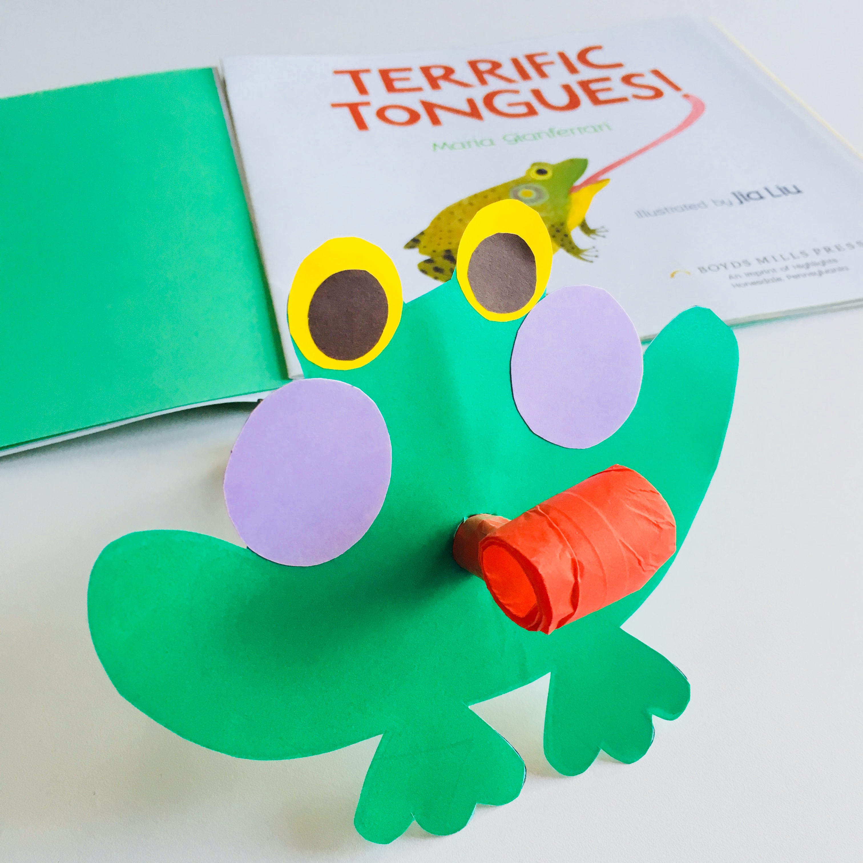 Frog party blower by homemadecity.com